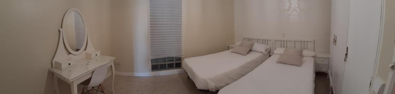 La Casa De Leo - El Casar De Leo Apartamento Alburquerque Exterior foto