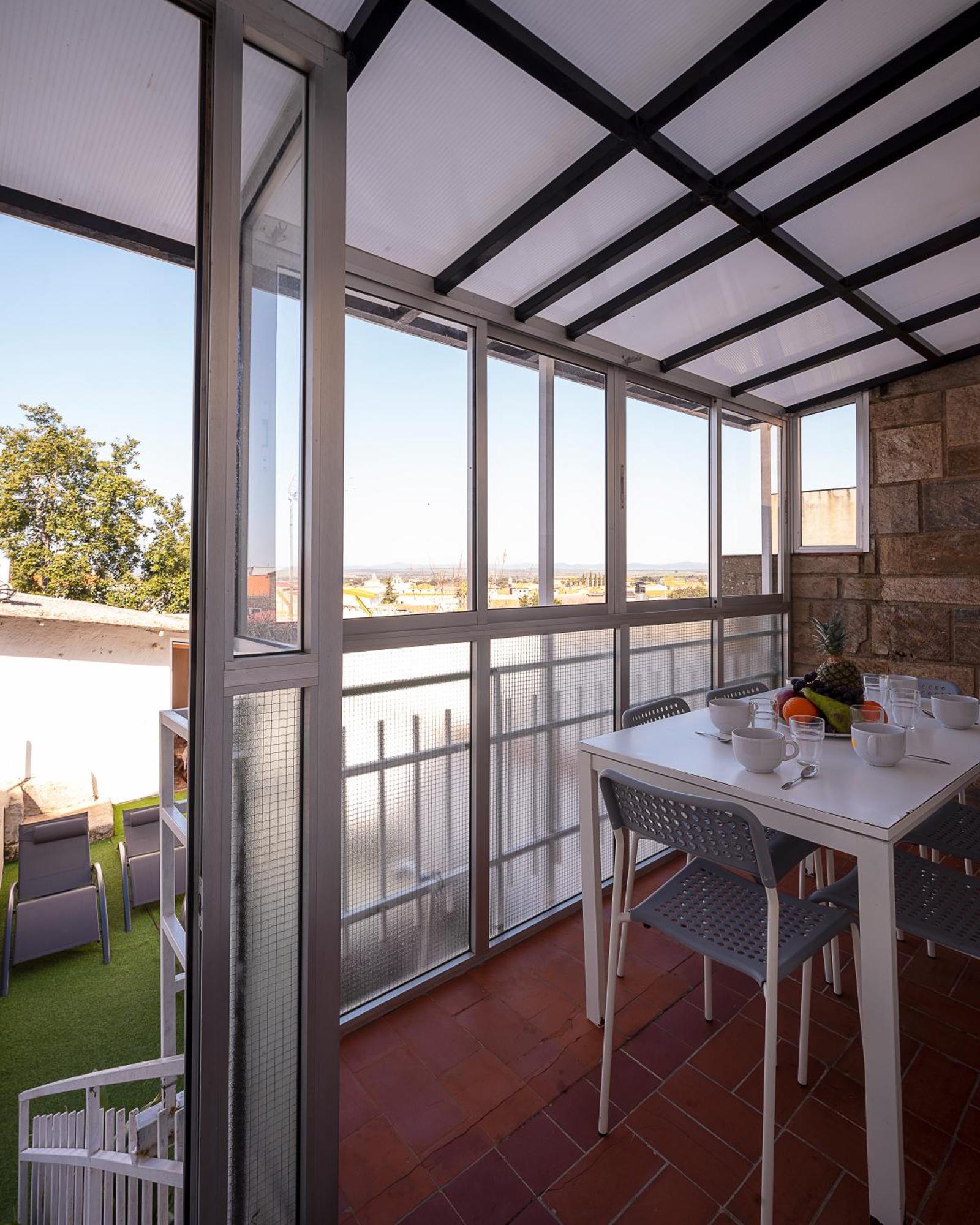 La Casa De Leo - El Casar De Leo Apartamento Alburquerque Exterior foto